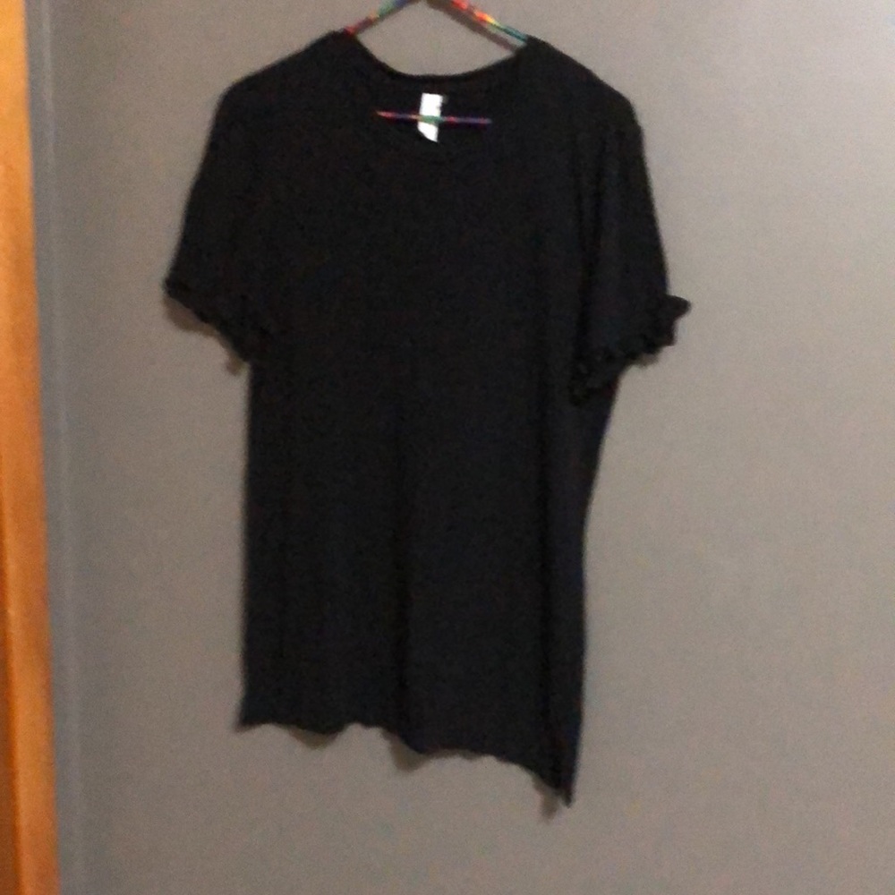 Lot of two Sz L T-shirts. - Picture 3 of 5